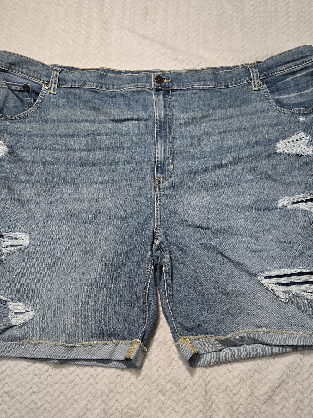 Mens True Nation Athletic Fit Distressed Cuffed Blue Jean Shorts Size 58